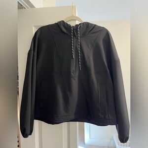 Old Navy Breathe on pull over